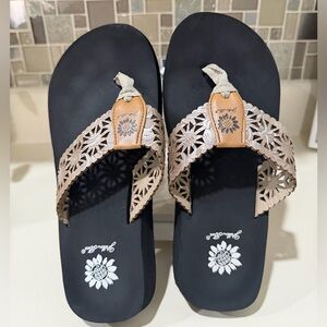 Yellow Box Black and Tan Floral Sandals